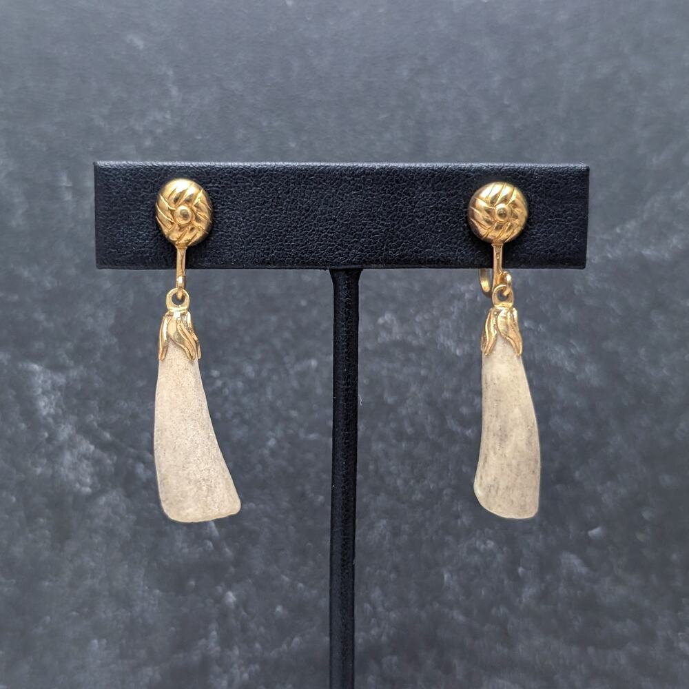 Vintage Screw On Earrings Light Tan/Cream Tones Drop Dangle